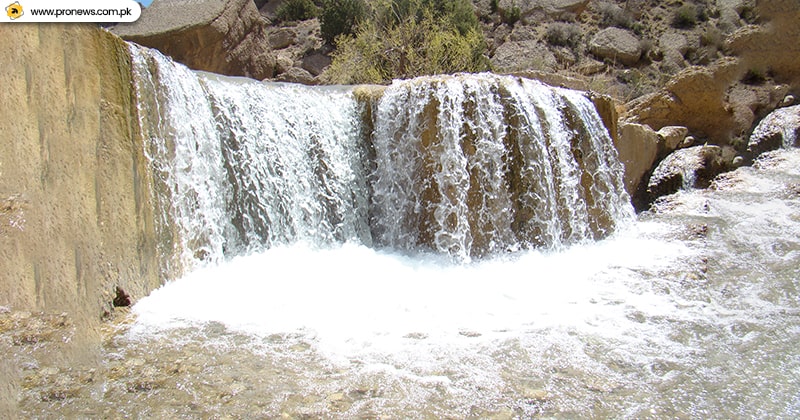 Hanna-Urak-Waterfall