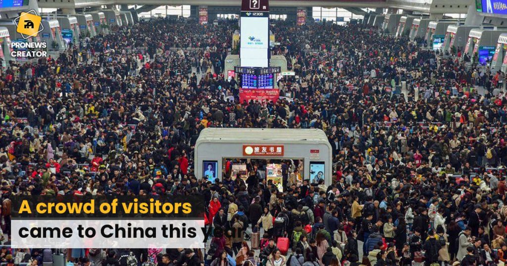 A crowd of visitors came to China this year